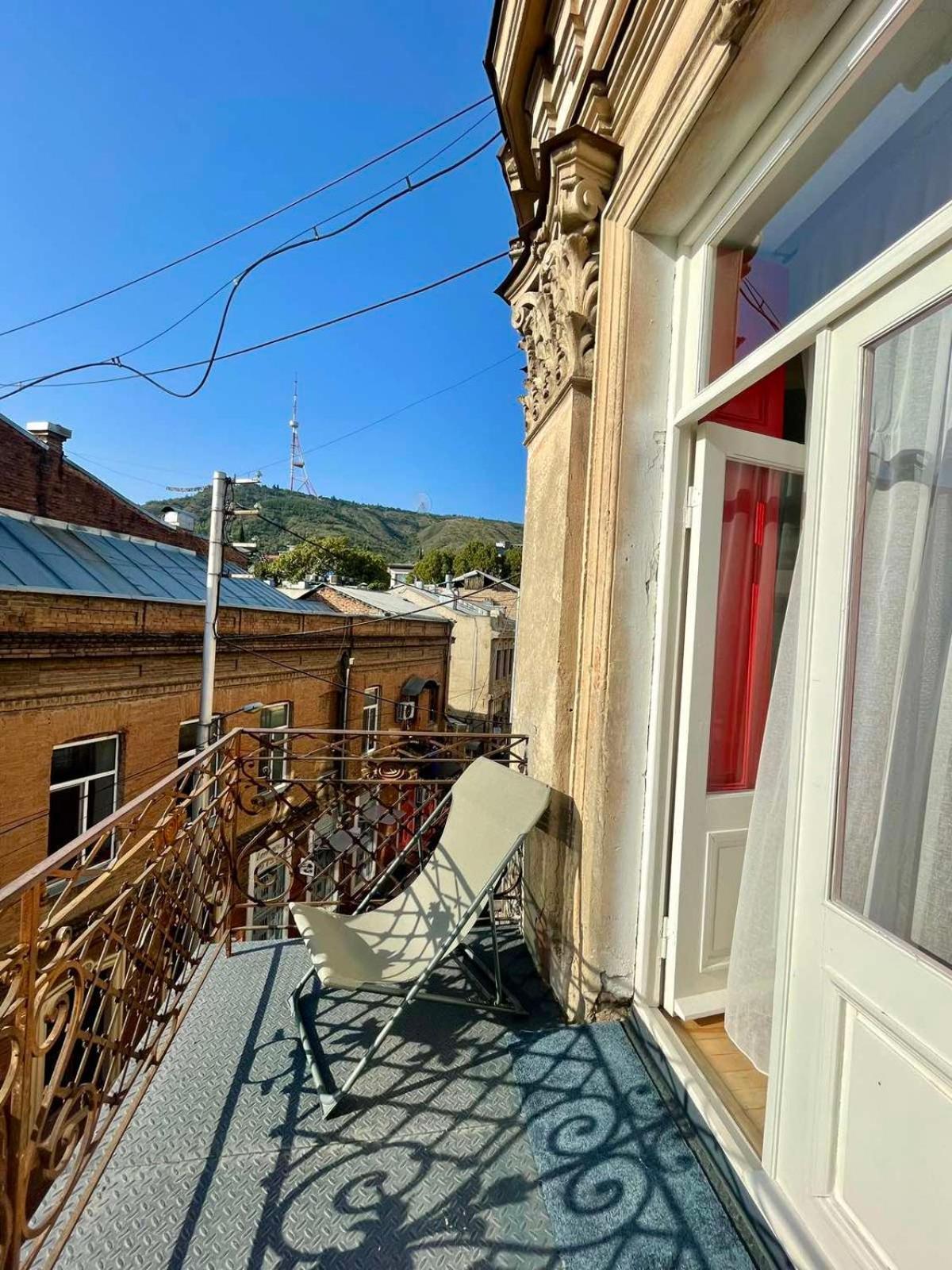 Communa Good Vibes Tbilisi Buitenkant foto